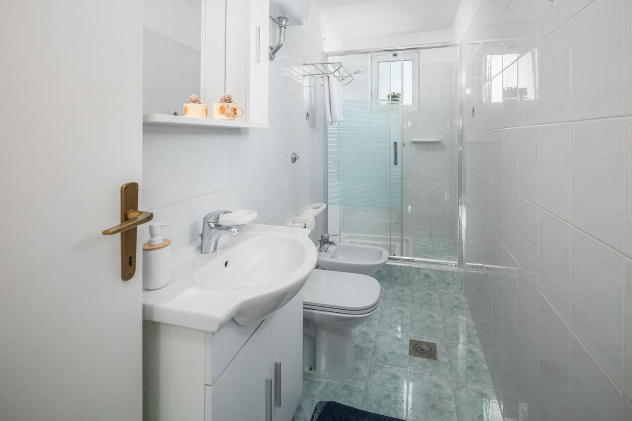 Apartments By The Sea Zambratija, Umag - 2557 Εξωτερικό φωτογραφία